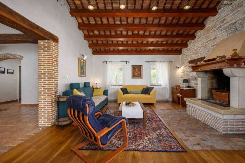Holiday Home Green Escape with Pool Pula