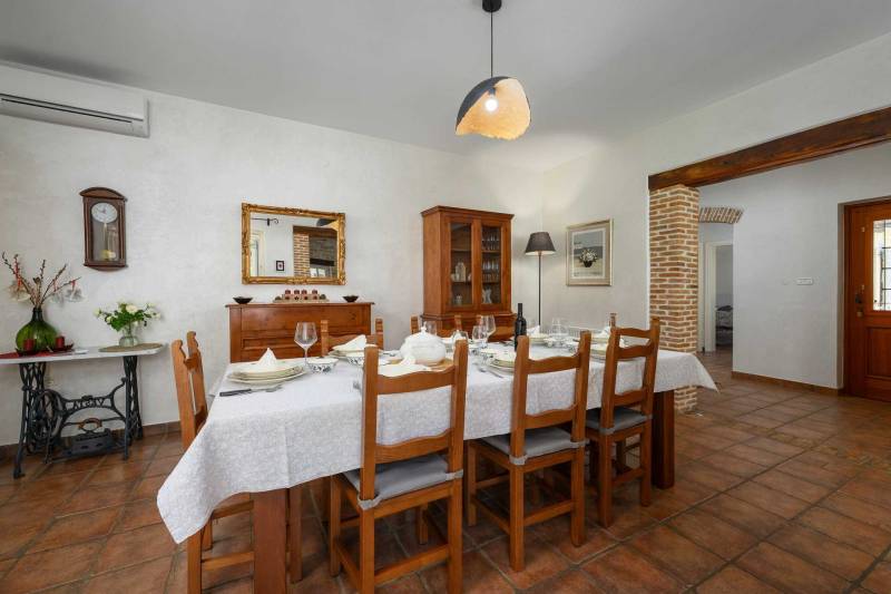 Holiday Home Green Escape with Pool Pula