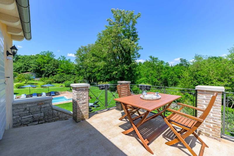 Holiday Home Green Escape with Pool Pula