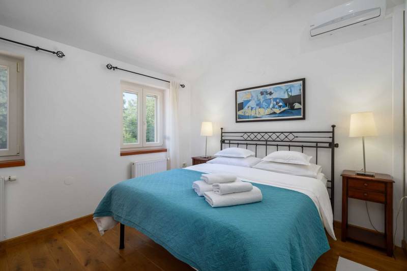 Holiday Home Green Escape with Pool Pula