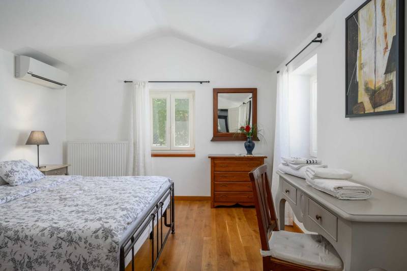 Holiday Home Green Escape with Pool Pula