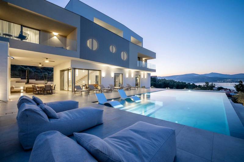 Luxury Villa Navisus with Pool