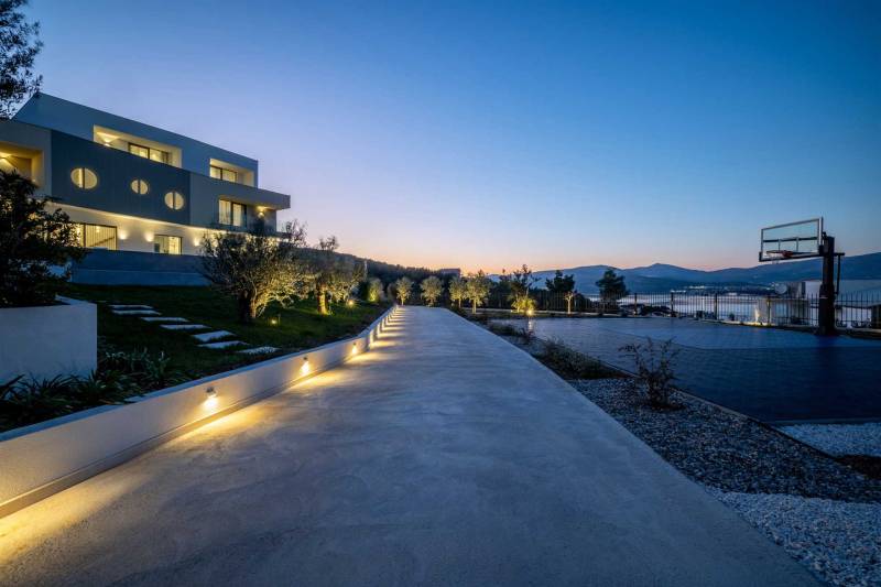 Luksusvilla Navisus med Basseng Trogir