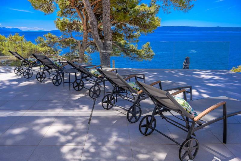 Luxury Villa Sogno Bianco with Infinity Pool Brač