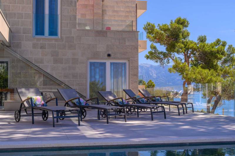 Luxury Villa Sogno Bianco with Infinity Pool Brač