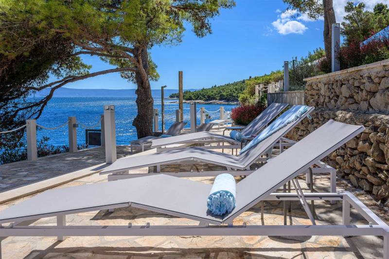 Luxury Villa Sogno Bianco with Infinity Pool Brač