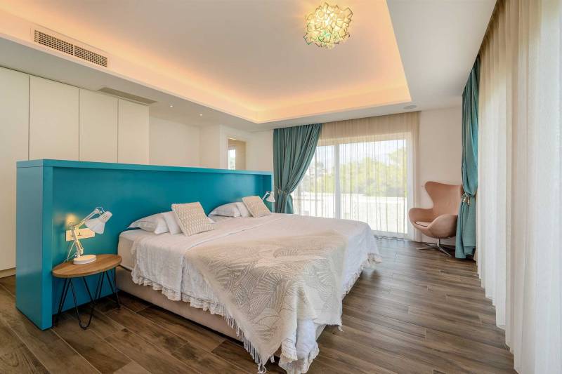 Luxury Villa Sogno Bianco with Infinity Pool Brač