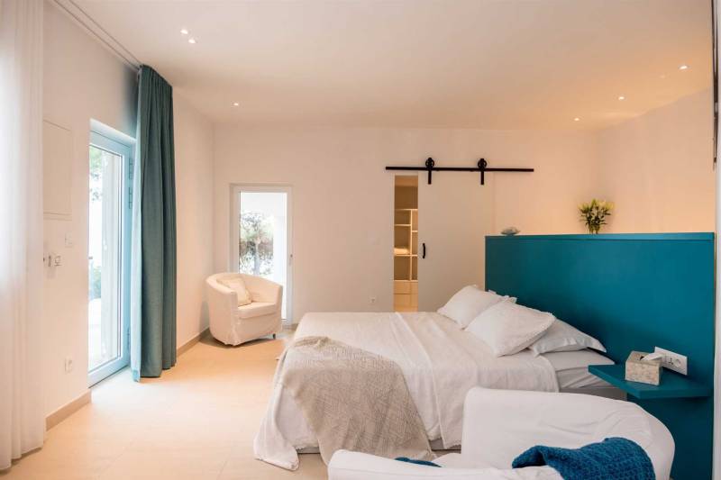 Luxury Villa Sogno Bianco with Infinity Pool Brač