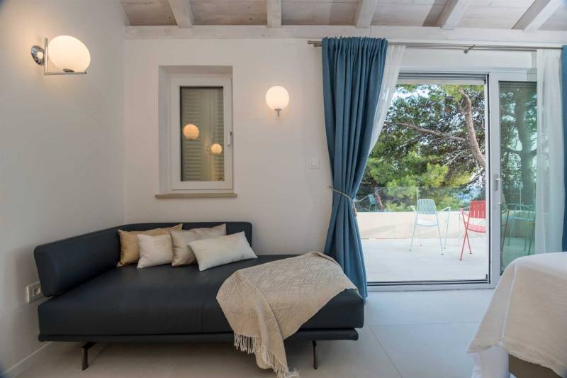 Luxury Villa Sogno Bianco with Infinity Pool Brač