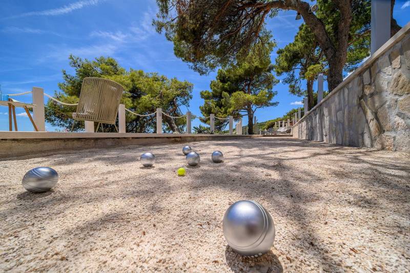 Luxury Villa Sogno Bianco with Infinity Pool Brač