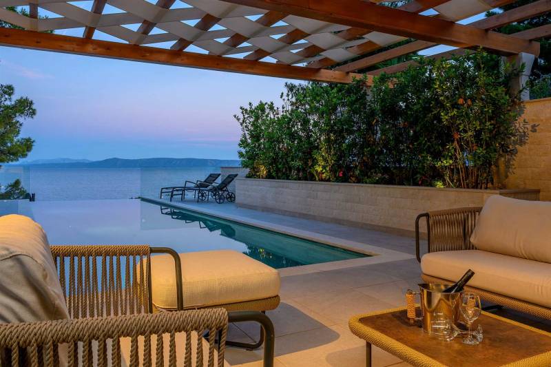 Luxury Villa Sogno Bianco with Infinity Pool Brač