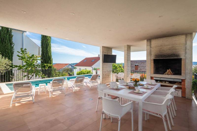 Vila Dare to Dream s Bazenom Trogir