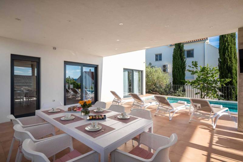 Vila Dare to Dream s Bazenom Trogir