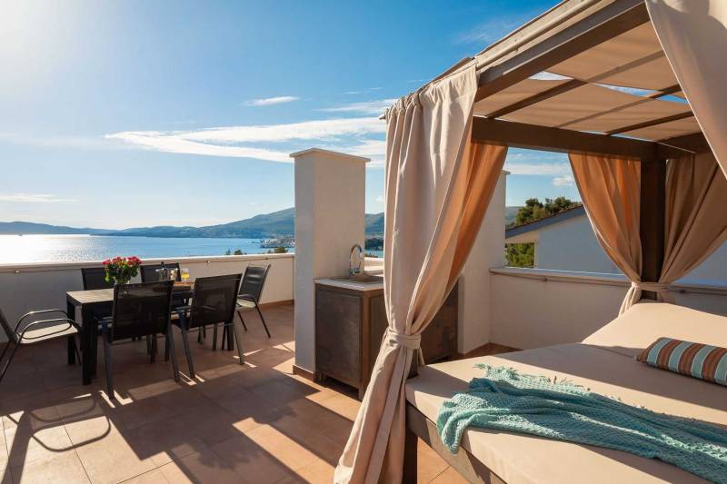 Vila Dare to Dream s Bazenom Trogir