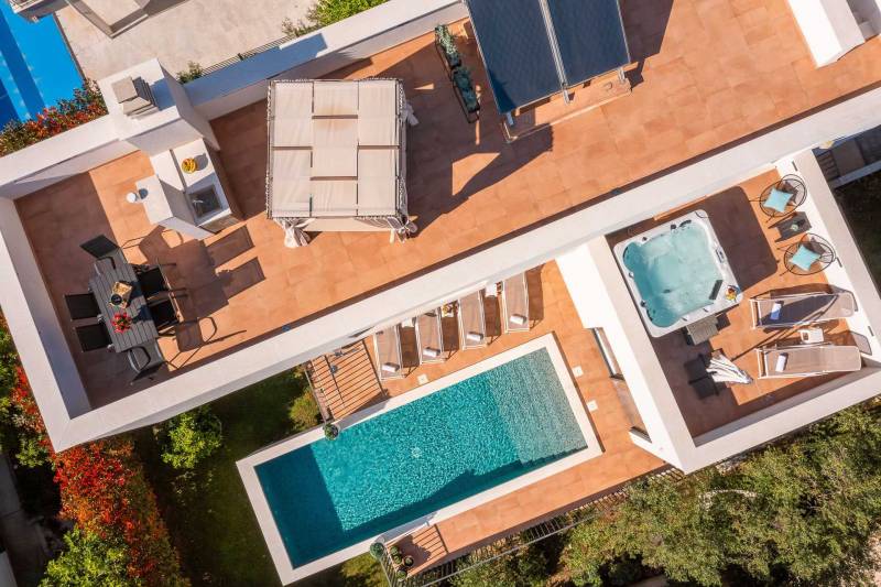 Vila Dare to Dream s Bazenom Trogir