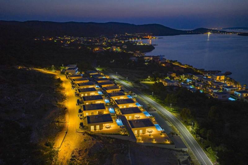 Luksusowa Willa Pasman Aquamarine z Basenem Pašman