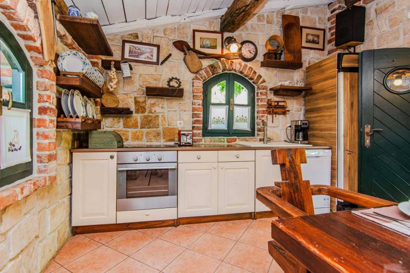 Holiday Home Fleurencia z Basenem Zadar