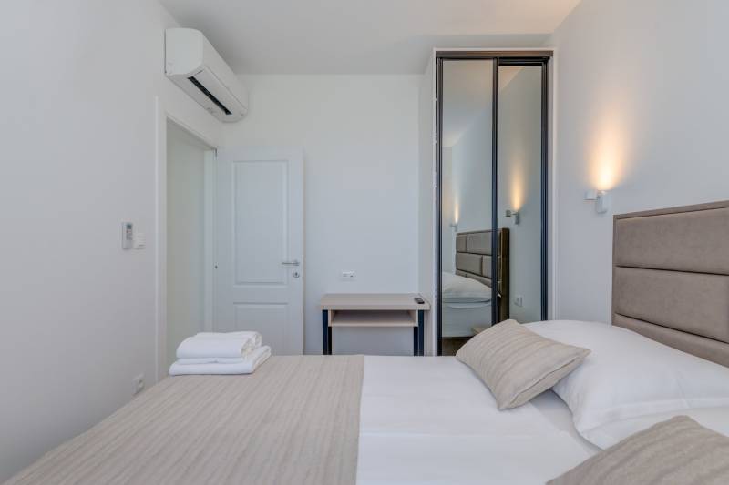 Vila Modea s Grijanim Bazenom Trogir