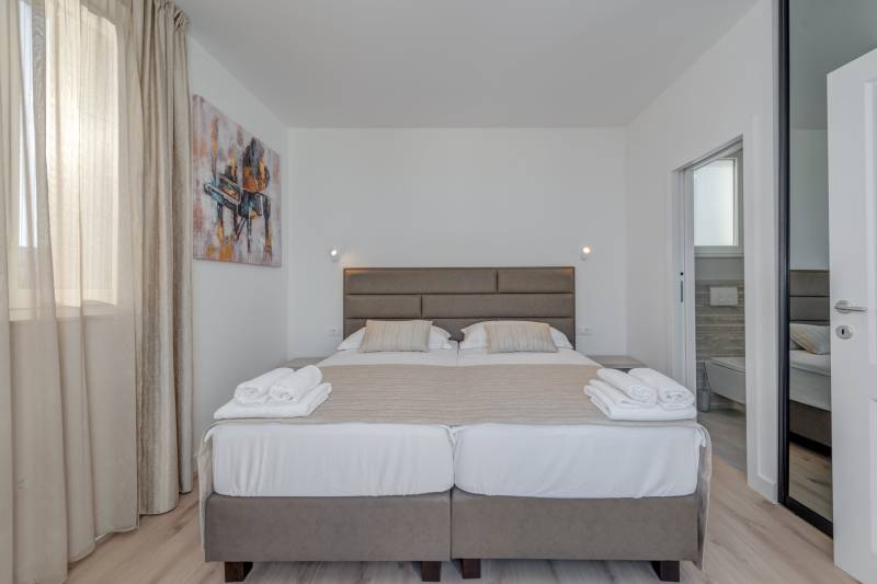 Vila Modea s Grijanim Bazenom Trogir