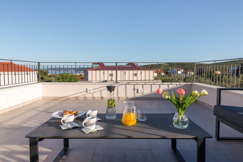 Vila Modea s Grijanim Bazenom Trogir