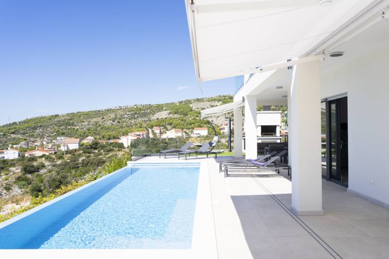 Villa Dreamtime mit Infinity Pool Primošten