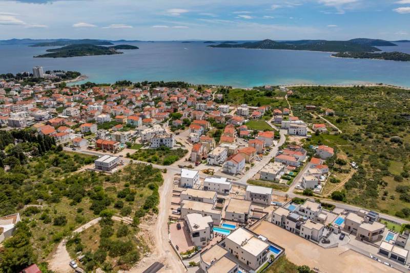 Luksusowa Willa Sirenique z Basenem Šibenik