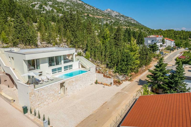 Villa Lumaria mit Pool Zadar