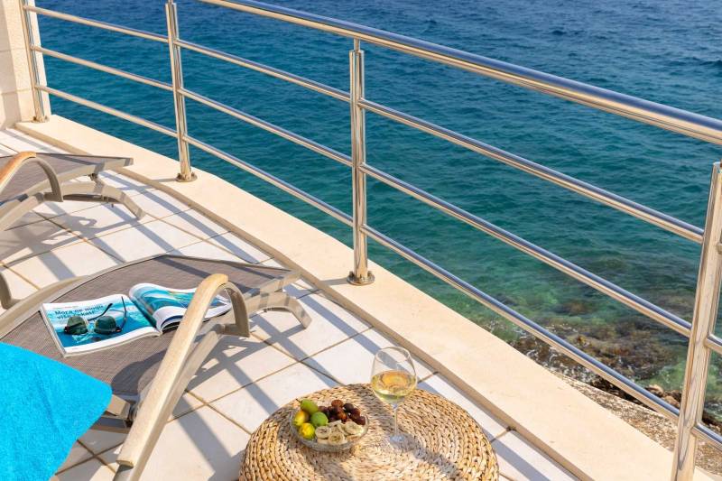 Villa Shades of Summer am Strand Makarska