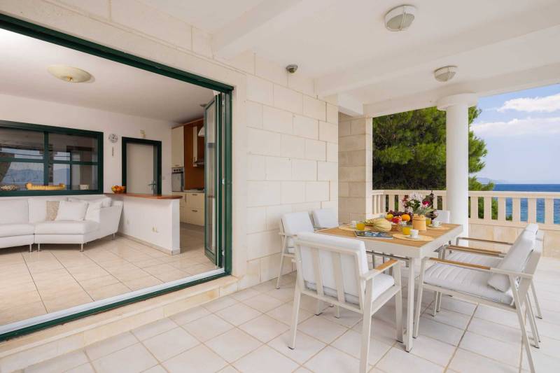 Villa Shades of Summer am Strand Makarska