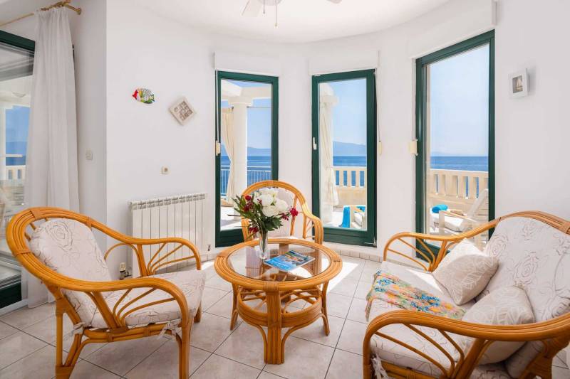 Villa Shades of Summer am Strand Makarska