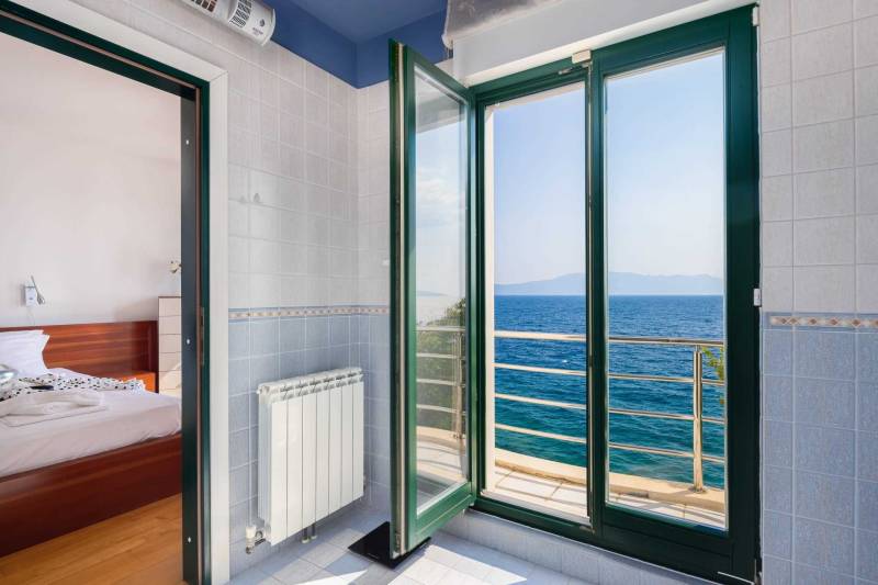 Villa Shades of Summer am Strand Makarska