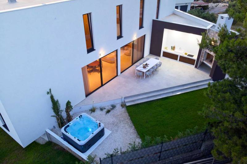 Luxusvilla Sandora mit Pool Primošten
