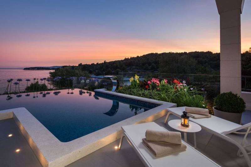 Strandvilla Azzurro mit Beheiztem Pool Trogir