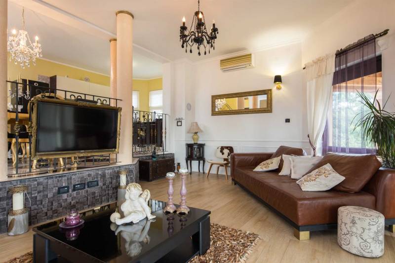 Luksuzna Vila Antoneta s Bazenom Šibenik