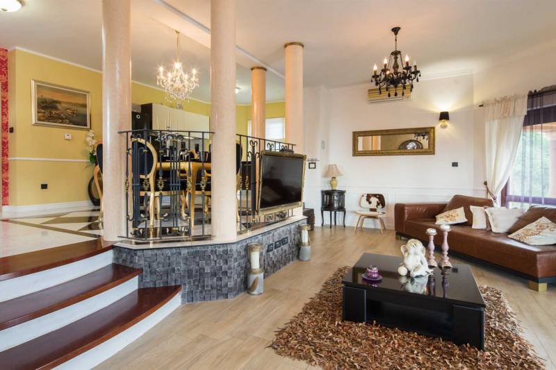 Luksuzna Vila Antoneta s Bazenom Šibenik