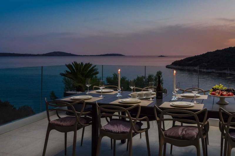 Vila Eleganza na Plaži s Bazenom Trogir