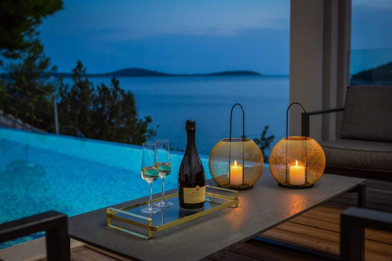 Vila Eleganza na Plaži s Bazenom Trogir