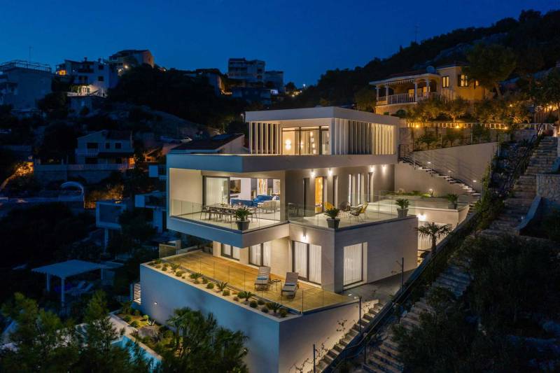 Vila Eleganza na Plaži s Bazenom Trogir