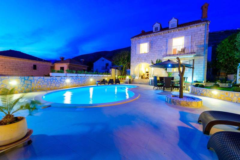 Villa Sweet Memories with Heated Pool Dubrovnik