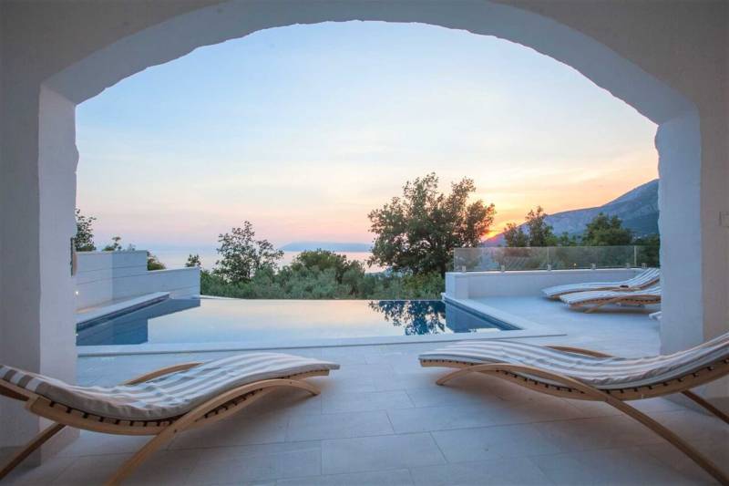 Villa Nature Beauty with Heated Pool Makarska