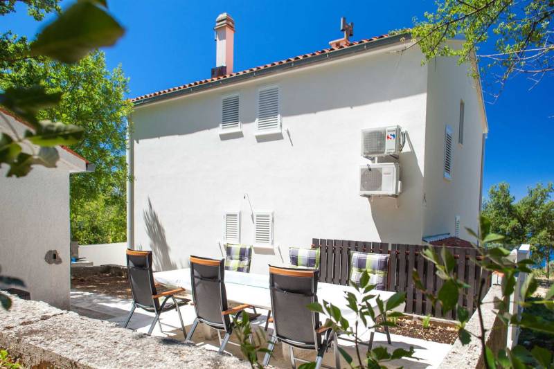 Villa Nature Beauty with Heated Pool Makarska