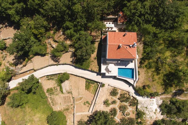 Villa Nature Beauty with Heated Pool Makarska