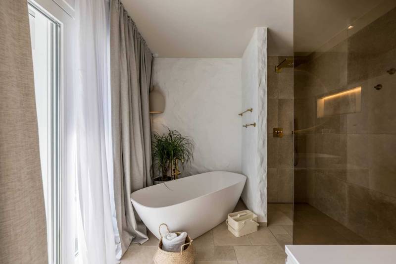 Beachfront Villa Stellar Sea with Pool Omiš