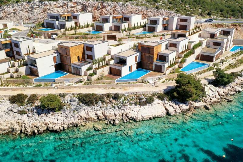 Villa Flora Mare VII with Pool Primošten