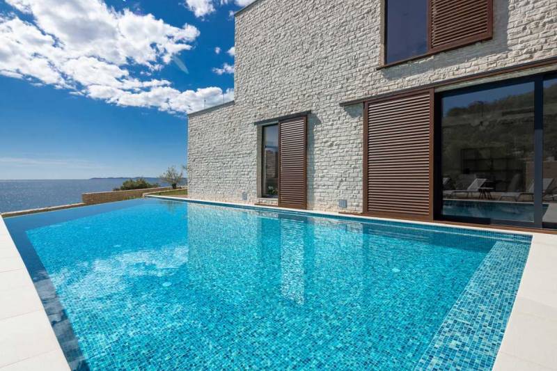 Vila Flora Mare II s Bazenom Primošten