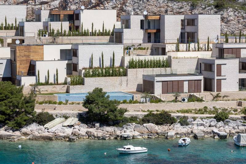 Vila Flora Mare II s Bazenom Primošten