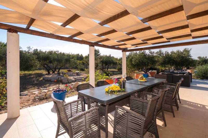Willa Red Hacienda z Basenem Šibenik