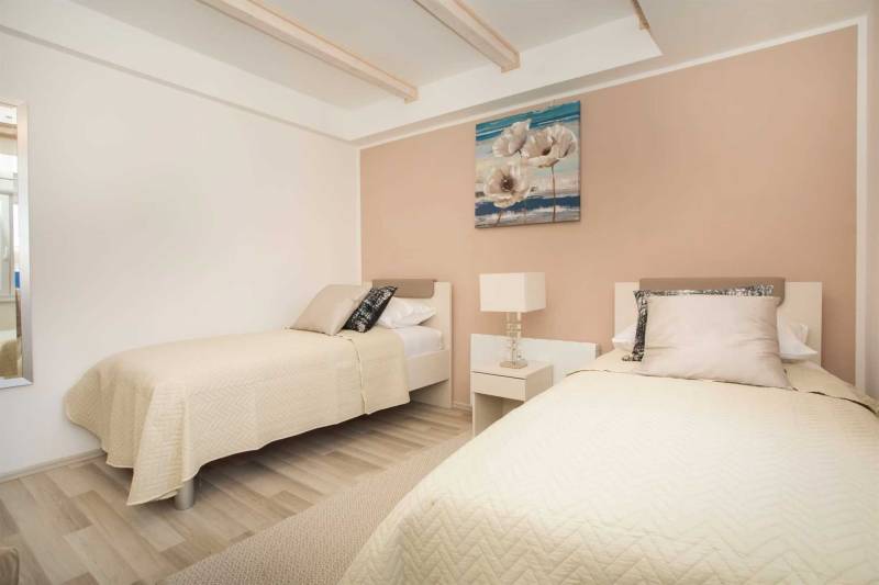 Willa Red Hacienda z Basenem Šibenik