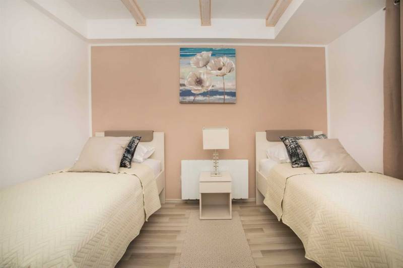 Willa Red Hacienda z Basenem Šibenik