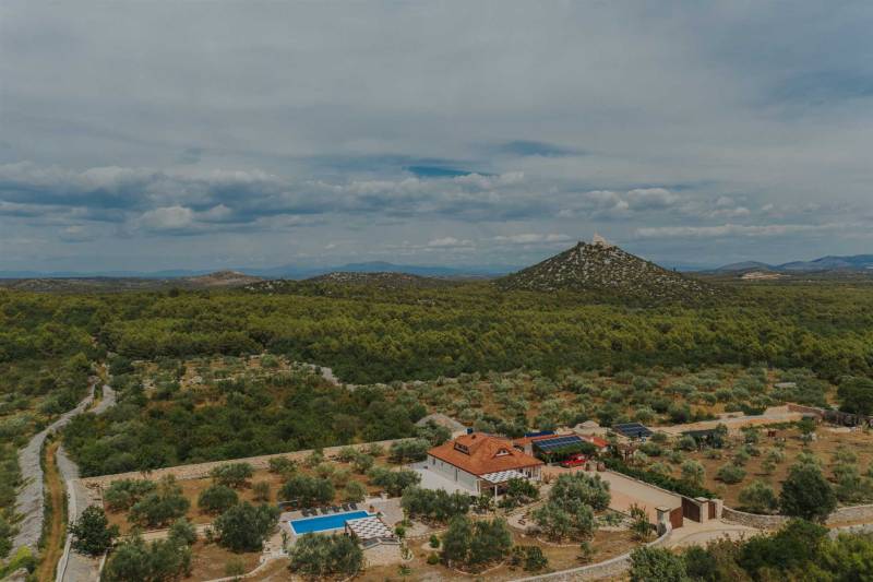 Willa Red Hacienda z Basenem Šibenik